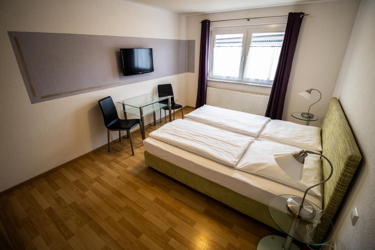 Hotel Gasthof Roessle Weingarten  Eksteriør billede